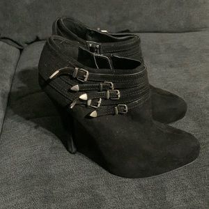 Woman Ankle  boots black size 6